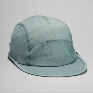 lululemon lab Lightweight Cinchable Hat